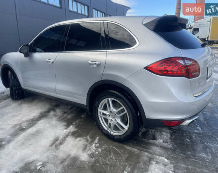 Серый Порше Каен, объемом двигателя 2.97 л и пробегом 223 тыс. км за 23800 $, фото 17 на Automoto.ua