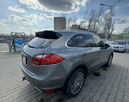 Сірий Порше Cayenne, об'ємом двигуна 2.97 л та пробігом 166 тис. км за 28500 $, фото 5 на Automoto.ua