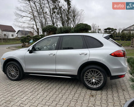 Серый Порше Каен, объемом двигателя 3 л и пробегом 182 тыс. км за 17999 $, фото 13 на Automoto.ua