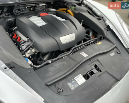 Серый Порше Каен, объемом двигателя 3 л и пробегом 182 тыс. км за 17999 $, фото 34 на Automoto.ua