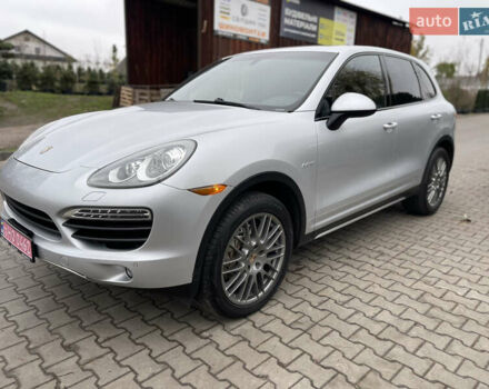 Серый Порше Каен, объемом двигателя 3 л и пробегом 182 тыс. км за 17999 $, фото 16 на Automoto.ua