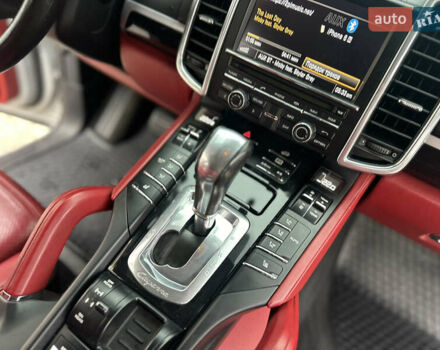 Серый Порше Каен, объемом двигателя 0 л и пробегом 342 тыс. км за 17999 $, фото 34 на Automoto.ua