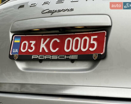 Серый Порше Каен, объемом двигателя 0 л и пробегом 342 тыс. км за 17999 $, фото 11 на Automoto.ua