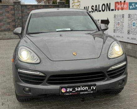 Сірий Порше Cayenne, об'ємом двигуна 2.97 л та пробігом 216 тис. км за 20950 $, фото 1 на Automoto.ua