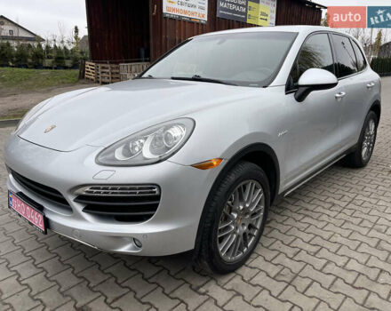 Серый Порше Каен, объемом двигателя 3 л и пробегом 182 тыс. км за 17999 $, фото 15 на Automoto.ua