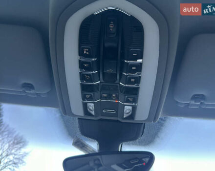 Серый Порше Каен, объемом двигателя 2.97 л и пробегом 220 тыс. км за 29300 $, фото 9 на Automoto.ua