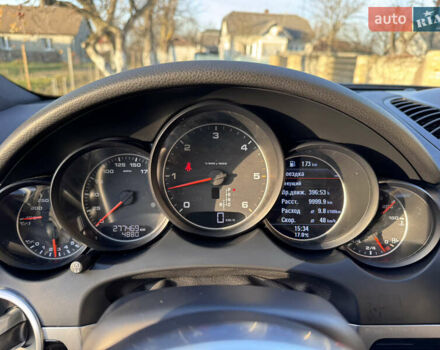 Серый Порше Каен, объемом двигателя 2.97 л и пробегом 277 тыс. км за 29000 $, фото 19 на Automoto.ua