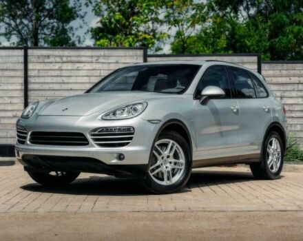 Серый Порше Каен, объемом двигателя 3 л и пробегом 89 тыс. км за 14000 $, фото 1 на Automoto.ua