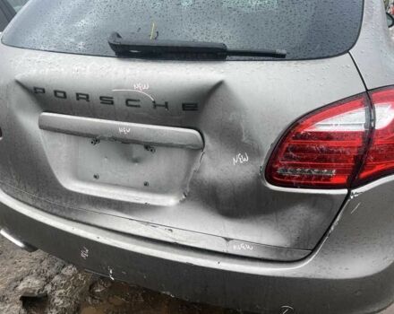 Сірий Порше Cayenne, об'ємом двигуна 3 л та пробігом 142 тис. км за 21500 $, фото 19 на Automoto.ua