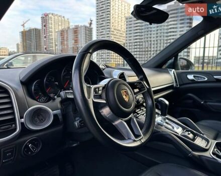 Серый Порше Каен, объемом двигателя 3.6 л и пробегом 71 тыс. км за 24999 $, фото 14 на Automoto.ua