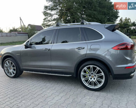 Серый Порше Каен, объемом двигателя 3 л и пробегом 191 тыс. км за 28000 $, фото 13 на Automoto.ua