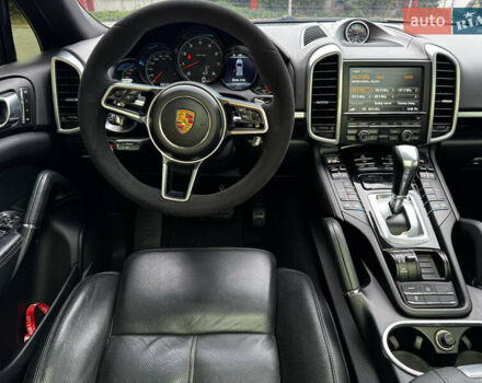 Сірий Порше Cayenne, об'ємом двигуна 3.6 л та пробігом 158 тис. км за 24999 $, фото 18 на Automoto.ua