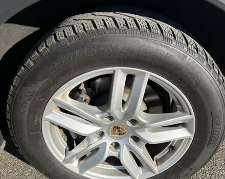 Серый Порше Каен, объемом двигателя 3.6 л и пробегом 171 тыс. км за 27000 $, фото 31 на Automoto.ua