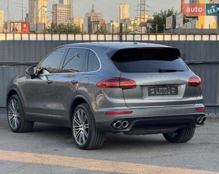 Сірий Порше Cayenne, об'ємом двигуна 3 л та пробігом 92 тис. км за 29500 $, фото 5 на Automoto.ua
