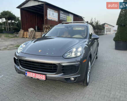 Серый Порше Каен, объемом двигателя 3 л и пробегом 191 тыс. км за 28000 $, фото 15 на Automoto.ua