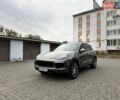 Порше Каен 2015 в Малине на Automoto.ua Серый Порше Каен, объемом двигателя 3 л и пробегом 94 тыс. км за 28700 $, фото 1 на Automoto.ua
