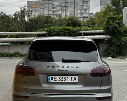 Сірий Порше Cayenne, об'ємом двигуна 3.6 л та пробігом 158 тис. км за 24999 $, фото 2 на Automoto.ua