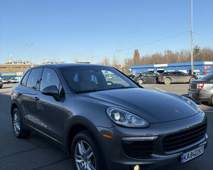 Серый Порше Каен, объемом двигателя 3.6 л и пробегом 171 тыс. км за 27000 $, фото 2 на Automoto.ua