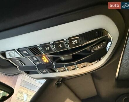 Порше Каен 2015 в Малине на Automoto.ua Серый Порше Каен, объемом двигателя 3 л и пробегом 94 тыс. км за 28700 $, фото 22 на Automoto.ua