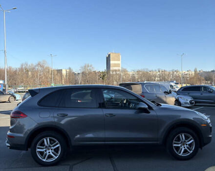 Серый Порше Каен, объемом двигателя 3.6 л и пробегом 171 тыс. км за 27000 $, фото 7 на Automoto.ua