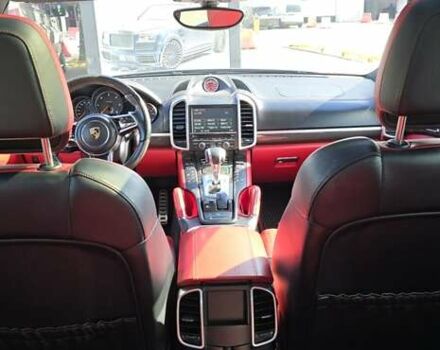 Серый Порше Каен, объемом двигателя 2.97 л и пробегом 189 тыс. км за 27500 $, фото 97 на Automoto.ua