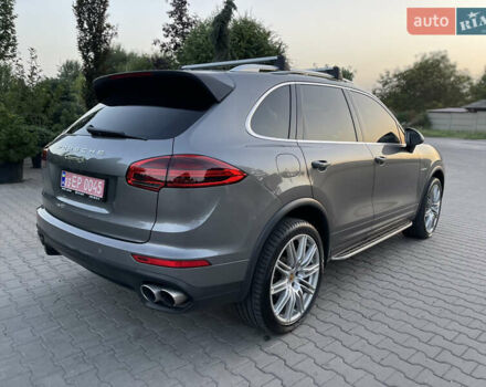 Серый Порше Каен, объемом двигателя 3 л и пробегом 191 тыс. км за 28000 $, фото 8 на Automoto.ua