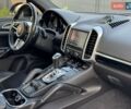 Сірий Порше Cayenne, об'ємом двигуна 3 л та пробігом 92 тис. км за 29500 $, фото 17 на Automoto.ua