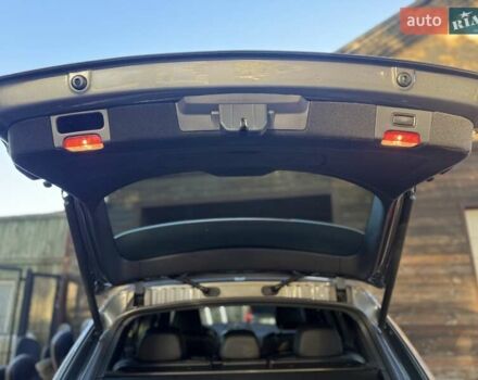 Порше Каен 2015 в Малине на Automoto.ua Серый Порше Каен, объемом двигателя 3 л и пробегом 94 тыс. км за 28700 $, фото 31 на Automoto.ua