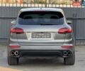 Сірий Порше Cayenne, об'ємом двигуна 3 л та пробігом 92 тис. км за 29500 $, фото 4 на Automoto.ua