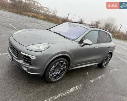 Серый Порше Каен, объемом двигателя 4.13 л и пробегом 261 тыс. км за 39900 $, фото 19 на Automoto.ua