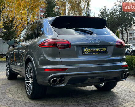 Серый Порше Каен, объемом двигателя 3.6 л и пробегом 169 тыс. км за 26999 $, фото 4 на Automoto.ua