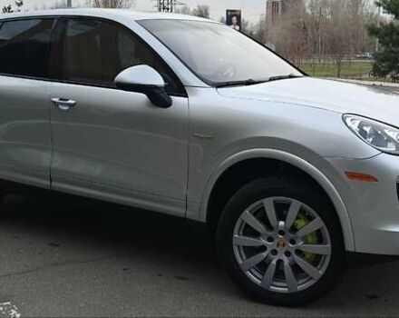 Сірий Порше Cayenne, об'ємом двигуна 3 л та пробігом 125 тис. км за 51500 $, фото 5 на Automoto.ua