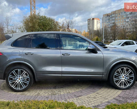 Серый Порше Каен, объемом двигателя 3.6 л и пробегом 169 тыс. км за 26999 $, фото 7 на Automoto.ua