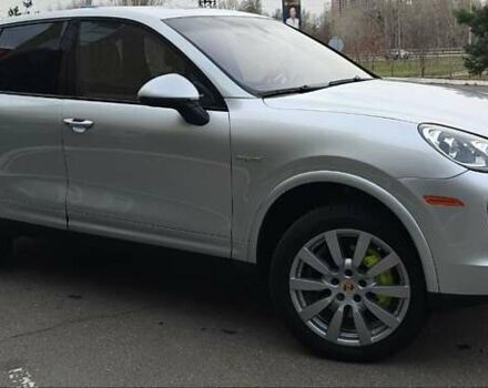 Сірий Порше Cayenne, об'ємом двигуна 3 л та пробігом 125 тис. км за 51500 $, фото 4 на Automoto.ua