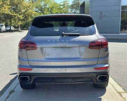 Серый Порше Каен, объемом двигателя 3.6 л и пробегом 72 тыс. км за 13000 $, фото 5 на Automoto.ua