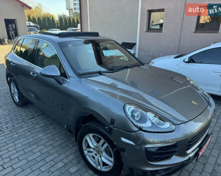 Сірий Порше Cayenne, об'ємом двигуна 3.6 л та пробігом 180 тис. км за 15800 $, фото 1 на Automoto.ua