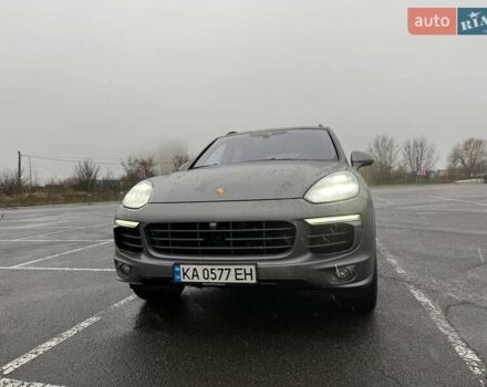 Серый Порше Каен, объемом двигателя 4.13 л и пробегом 261 тыс. км за 39900 $, фото 25 на Automoto.ua