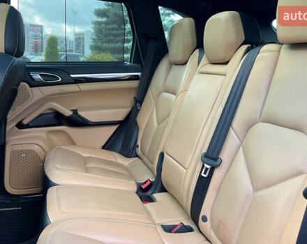 Серый Порше Каен, объемом двигателя 3.6 л и пробегом 169 тыс. км за 26999 $, фото 27 на Automoto.ua