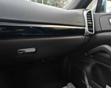 Сірий Порше Cayenne, об'ємом двигуна 3 л та пробігом 125 тис. км за 51500 $, фото 52 на Automoto.ua