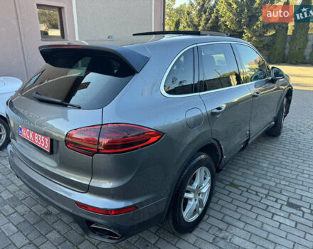 Сірий Порше Cayenne, об'ємом двигуна 3.6 л та пробігом 208 тис. км за 15999 $, фото 2 на Automoto.ua