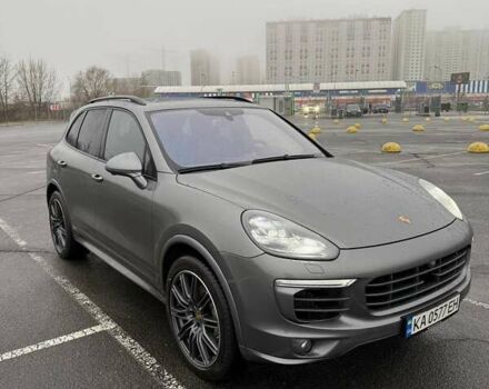 Серый Порше Каен, объемом двигателя 4.13 л и пробегом 261 тыс. км за 39900 $, фото 9 на Automoto.ua