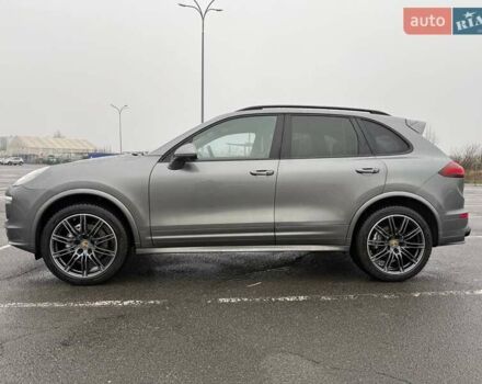 Серый Порше Каен, объемом двигателя 4.13 л и пробегом 261 тыс. км за 39900 $, фото 17 на Automoto.ua