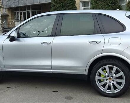 Сірий Порше Cayenne, об'ємом двигуна 3 л та пробігом 125 тис. км за 51500 $, фото 12 на Automoto.ua