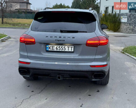 Сірий Порше Cayenne, об'ємом двигуна 3.6 л та пробігом 150 тис. км за 28000 $, фото 2 на Automoto.ua