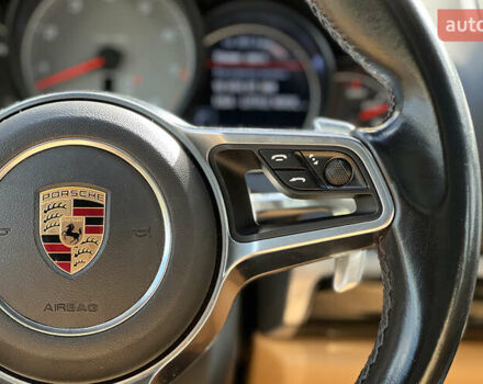 Серый Порше Каен, объемом двигателя 3.6 л и пробегом 169 тыс. км за 26999 $, фото 11 на Automoto.ua