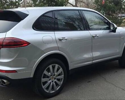 Сірий Порше Cayenne, об'ємом двигуна 3 л та пробігом 125 тис. км за 51500 $, фото 7 на Automoto.ua