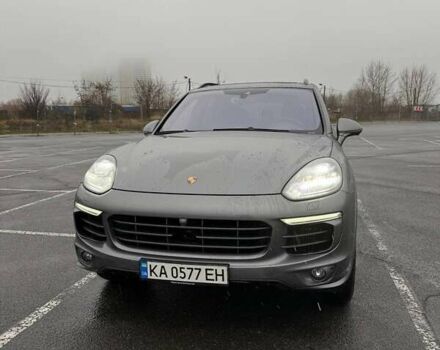 Серый Порше Каен, объемом двигателя 4.13 л и пробегом 261 тыс. км за 39900 $, фото 24 на Automoto.ua