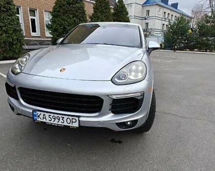 Сірий Порше Cayenne, об'ємом двигуна 3 л та пробігом 125 тис. км за 51500 $, фото 1 на Automoto.ua