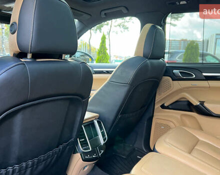 Серый Порше Каен, объемом двигателя 3.6 л и пробегом 169 тыс. км за 26999 $, фото 26 на Automoto.ua