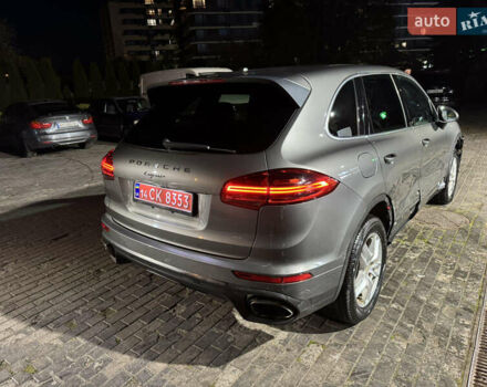 Сірий Порше Cayenne, об'ємом двигуна 3.6 л та пробігом 208 тис. км за 15999 $, фото 6 на Automoto.ua